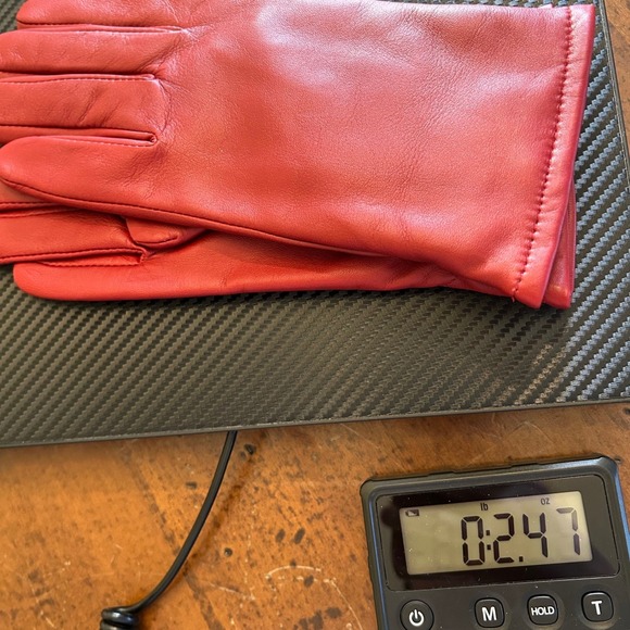 NWT Pratt and Hart Womens Broadway Cherry Red Leather Gloves Size 7.5 Thinsulate - Picture 10 of 10